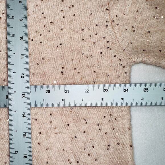 H & M Women's Knit Sweaters Size Large Pink and Gold Sequin Crewneck Pullover - Picture 10 of 13